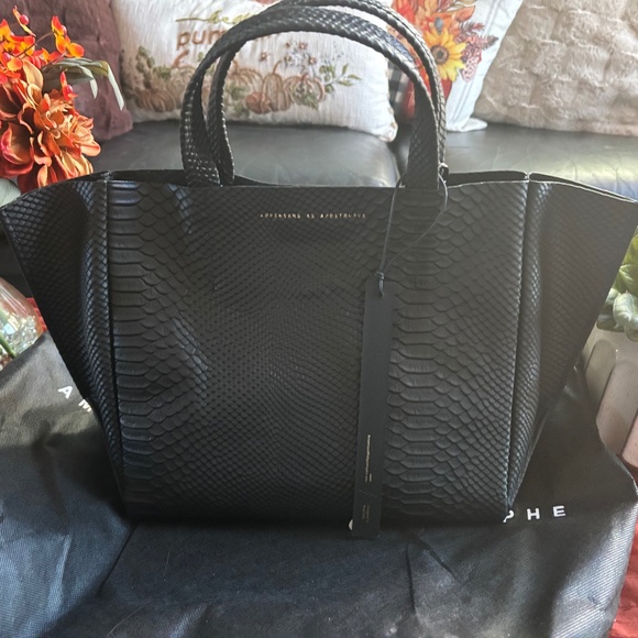 AMPERSAND AS APOSTROPHE BLACK PYTHON PURSE - Picture 1 of 9